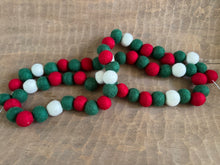 Load image into Gallery viewer, Christmas Garland